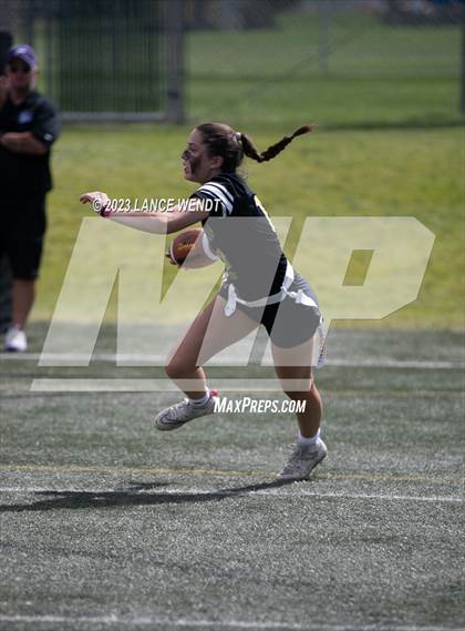 Thumbnail 2 in Green Mountain vs Douglas County photogallery.