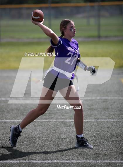 Thumbnail 3 in Green Mountain vs Douglas County photogallery.