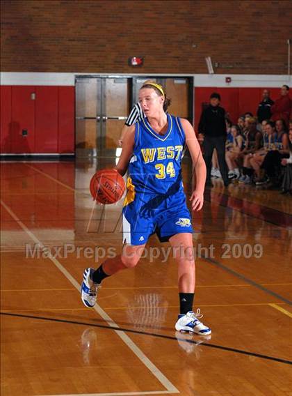 Thumbnail 2 in West Seneca West vs Niagara-Wheatfield (Class AA Playoffs)  photogallery.