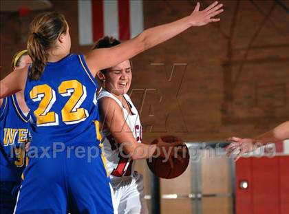 Thumbnail 2 in West Seneca West vs Niagara-Wheatfield (Class AA Playoffs)  photogallery.