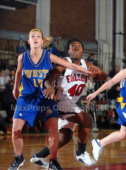 Thumbnail 1 in West Seneca West vs Niagara-Wheatfield (Class AA Playoffs)  photogallery.