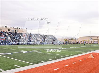 Thumbnail 1 in Centennial vs. Galena (NIAA 5A Division3 Final) photogallery.