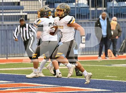 Thumbnail 1 in Centennial vs. Galena (NIAA 5A Division3 Final) photogallery.