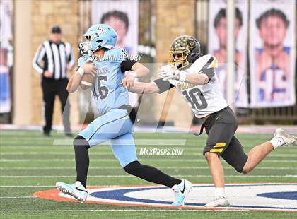 Thumbnail 2 in Centennial vs. Galena (NIAA 5A Division3 Final) photogallery.