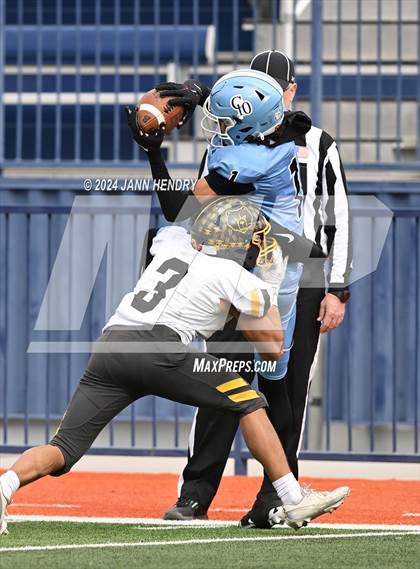 Thumbnail 2 in Centennial vs. Galena (NIAA 5A Division3 Final) photogallery.