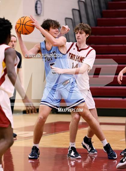 Thumbnail 3 in Pope @ Lassiter photogallery.