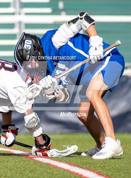 Thumbnail 2 in Grandview vs Kent Denver photogallery.