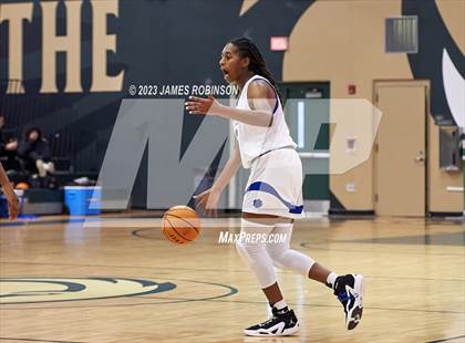 Thumbnail 1 in Ribault vs Ridgeview (Battle For the Island) photogallery.