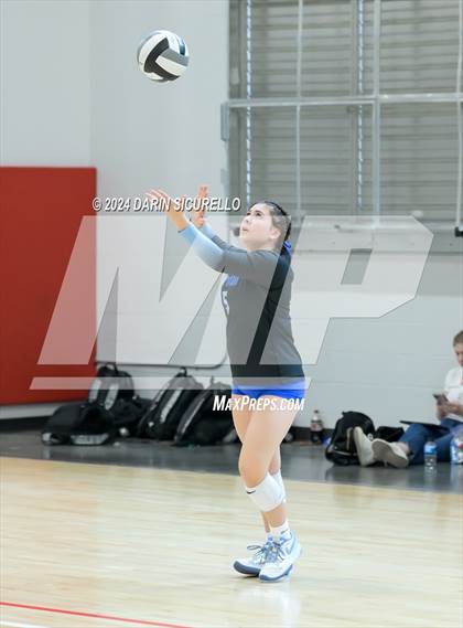Thumbnail 1 in Mead vs St. Paul (Nike TOC Southwest)  photogallery.