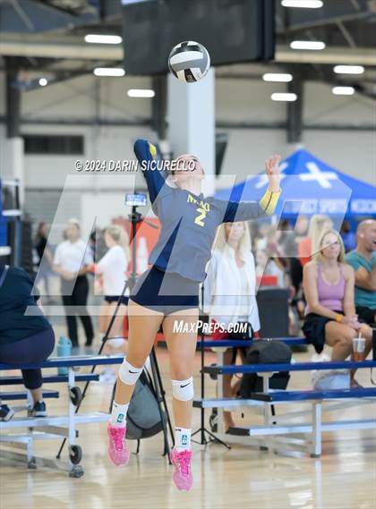 Thumbnail 2 in Mead vs St. Paul (Nike TOC Southwest)  photogallery.