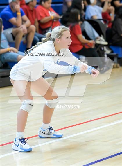Thumbnail 3 in Mead vs St. Paul (Nike TOC Southwest)  photogallery.