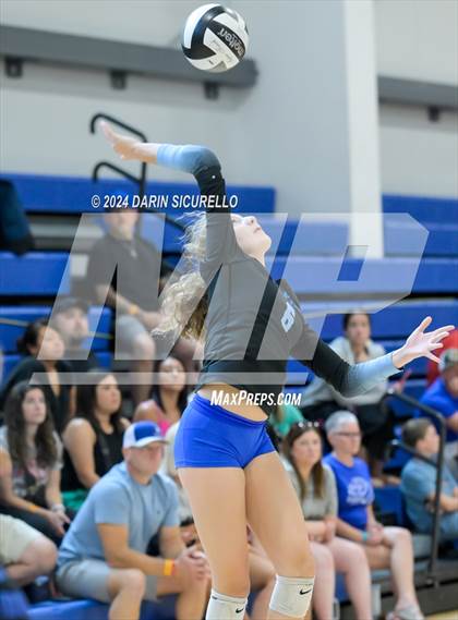 Thumbnail 2 in Mead vs St. Paul (Nike TOC Southwest)  photogallery.