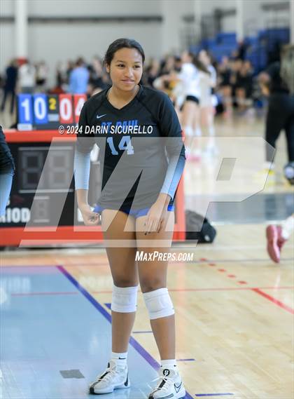 Thumbnail 2 in Mead vs St. Paul (Nike TOC Southwest)  photogallery.