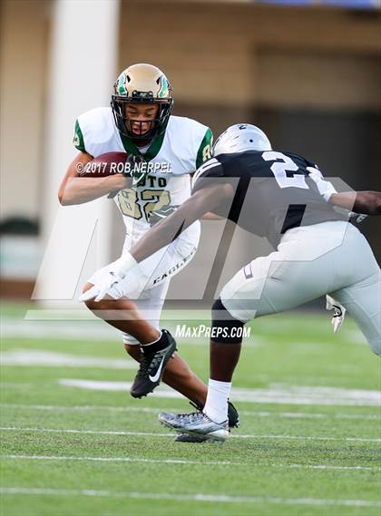 Thumbnail 3 in DeSoto @ Guyer photogallery.