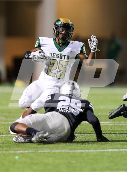 Thumbnail 3 in DeSoto @ Guyer photogallery.