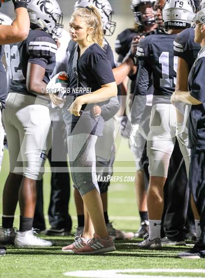 Thumbnail 1 in DeSoto @ Guyer photogallery.