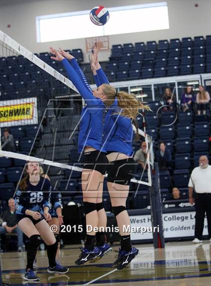 Thumbnail 3 in Immanuel vs. Frazier Mountain (CIF Central D5 Final) photogallery.
