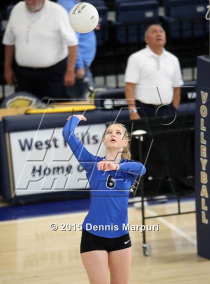 Thumbnail 2 in Immanuel vs. Frazier Mountain (CIF Central D5 Final) photogallery.