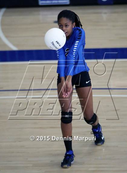 Thumbnail 2 in Immanuel vs. Frazier Mountain (CIF Central D5 Final) photogallery.