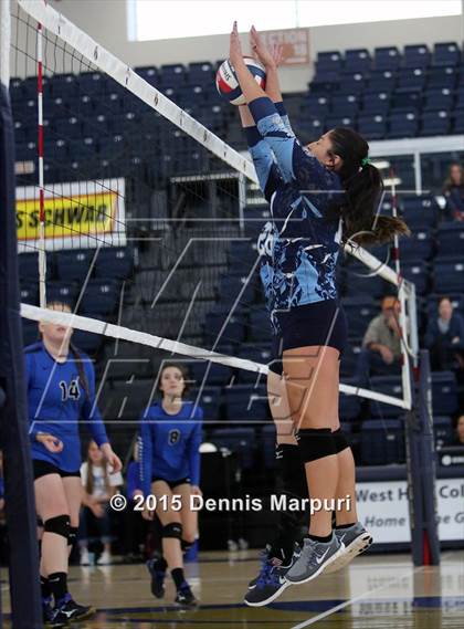 Thumbnail 3 in Immanuel vs. Frazier Mountain (CIF Central D5 Final) photogallery.