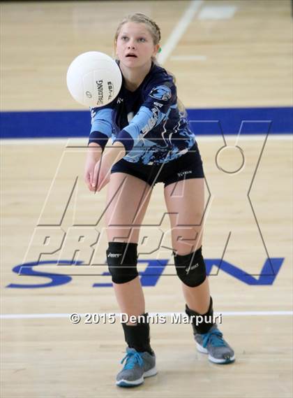 Thumbnail 3 in Immanuel vs. Frazier Mountain (CIF Central D5 Final) photogallery.