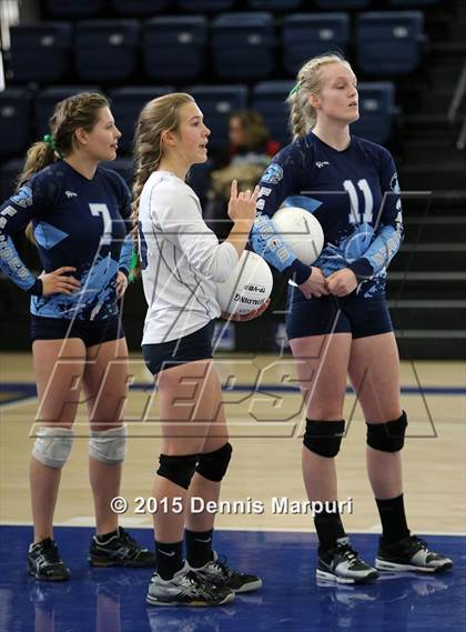 Thumbnail 3 in Immanuel vs. Frazier Mountain (CIF Central D5 Final) photogallery.