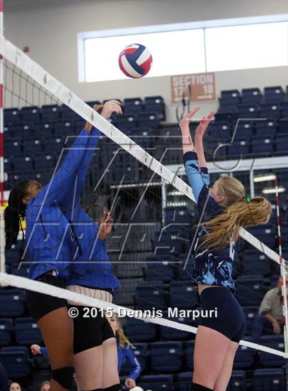Thumbnail 3 in Immanuel vs. Frazier Mountain (CIF Central D5 Final) photogallery.
