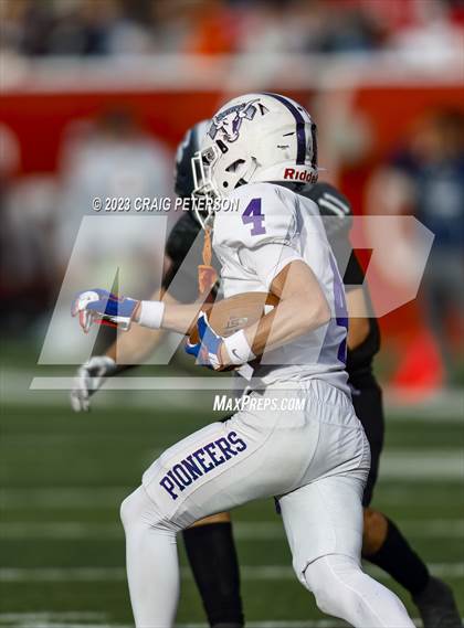 Thumbnail 3 in Corner Canyon vs Lehi (UHSAA 6A Semifinal) photogallery.