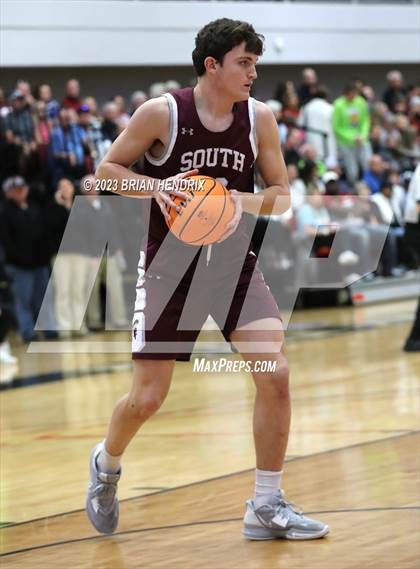 Thumbnail 1 in Newton-Conover vs. South Caldwell photogallery.