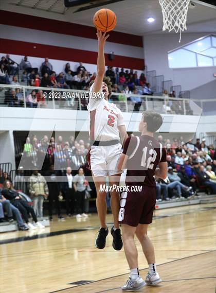 Thumbnail 3 in Newton-Conover vs. South Caldwell photogallery.