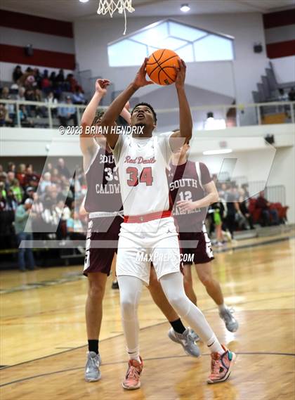 Thumbnail 1 in Newton-Conover vs. South Caldwell photogallery.