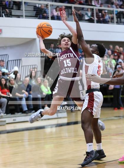 Thumbnail 3 in Newton-Conover vs. South Caldwell photogallery.