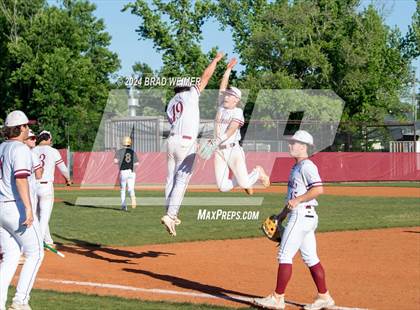 Thumbnail 1 in Northlake Christian @ E.D. White photogallery.