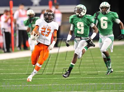 Thumbnail 3 in Brenham vs. Aledo (UIL 4A Division 2 Final)  photogallery.