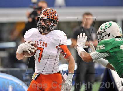 Thumbnail 2 in Brenham vs. Aledo (UIL 4A Division 2 Final)  photogallery.