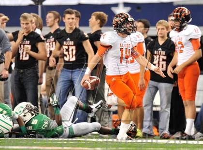 Thumbnail 2 in Brenham vs. Aledo (UIL 4A Division 2 Final)  photogallery.