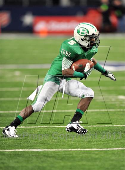 Thumbnail 2 in Brenham vs. Aledo (UIL 4A Division 2 Final)  photogallery.