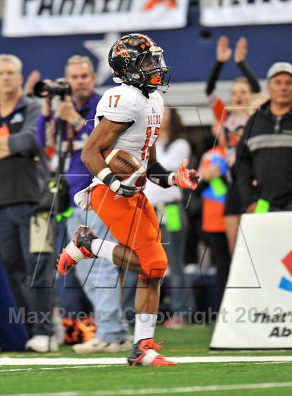 Thumbnail 1 in Brenham vs. Aledo (UIL 4A Division 2 Final)  photogallery.
