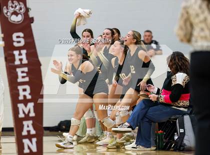 Thumbnail 3 in Gunter vs. Whitesboro (UIL 3A Volleyball Area Playoff) photogallery.
