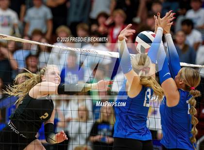 Thumbnail 2 in Gunter vs. Whitesboro (UIL 3A Volleyball Area Playoff) photogallery.