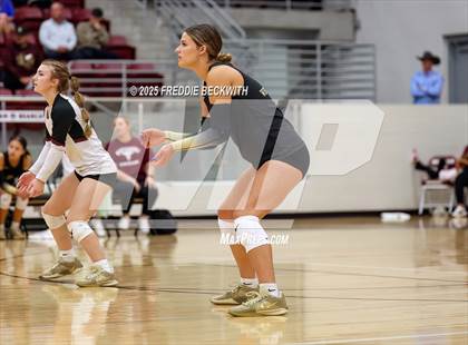 Thumbnail 3 in Gunter vs. Whitesboro (UIL 3A Volleyball Area Playoff) photogallery.