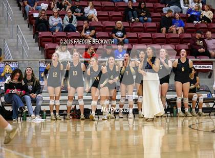Thumbnail 2 in Gunter vs. Whitesboro (UIL 3A Volleyball Area Playoff) photogallery.