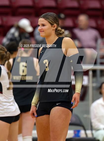 Thumbnail 1 in Gunter vs. Whitesboro (UIL 3A Volleyball Area Playoff) photogallery.