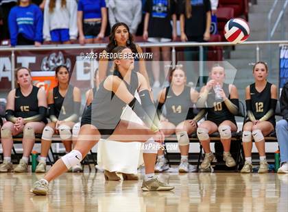 Thumbnail 2 in Gunter vs. Whitesboro (UIL 3A Volleyball Area Playoff) photogallery.