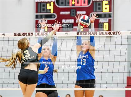 Thumbnail 1 in Gunter vs. Whitesboro (UIL 3A Volleyball Area Playoff) photogallery.