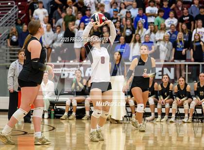 Thumbnail 3 in Gunter vs. Whitesboro (UIL 3A Volleyball Area Playoff) photogallery.