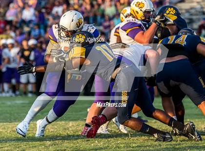 Thumbnail 2 in Ball @ La Marque photogallery.