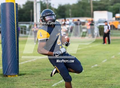 Thumbnail 2 in Ball @ La Marque photogallery.