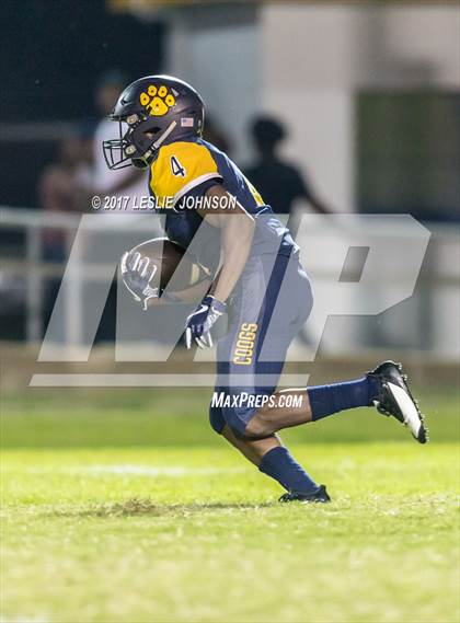 Thumbnail 2 in Ball @ La Marque photogallery.