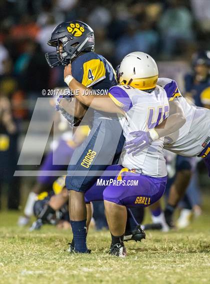 Thumbnail 2 in Ball @ La Marque photogallery.
